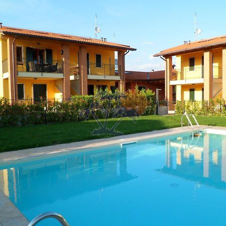 Appartamenti Gli Olmi Lazise Bagian luar foto