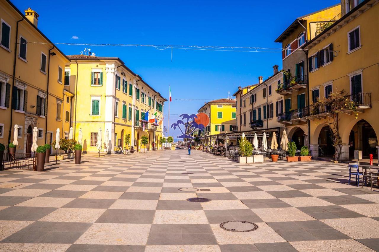 Appartamenti Gli Olmi Lazise Bagian luar foto