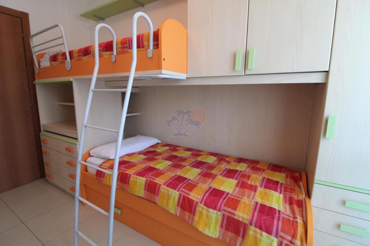 Appartamenti Gli Olmi Lazise Bagian luar foto
